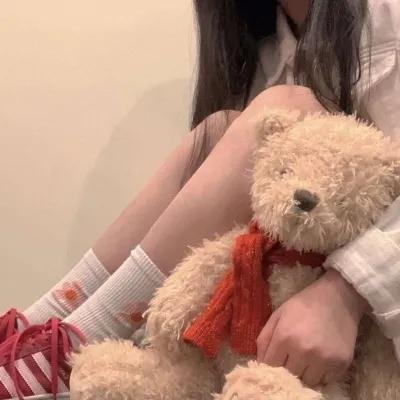 女猫 封面